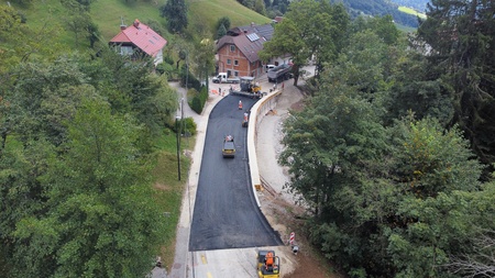Plaz OŠ Črni Vrh (2)